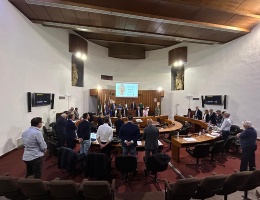 Consiglio comunale - Un minuto di raccoglimento per le vittime dell’alluvione in Emilia Romagna