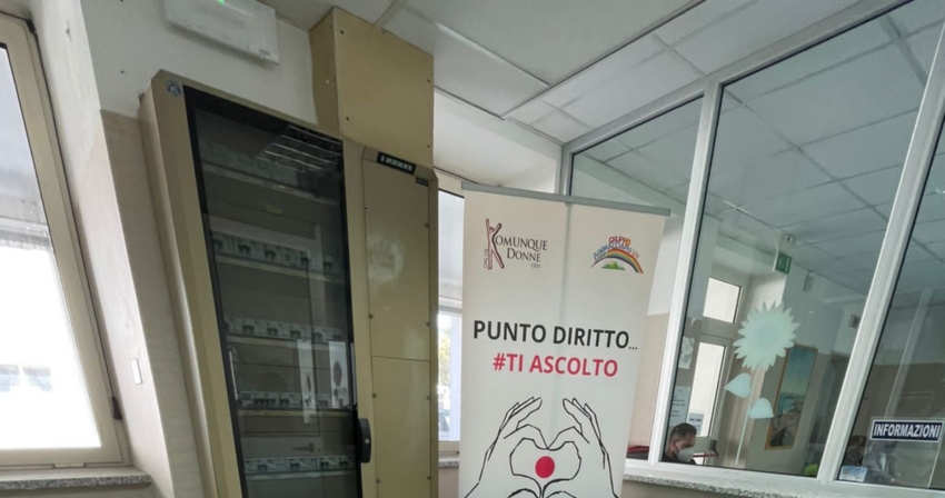 Ospedale – In Oncologia l'infopoint dell’associazione Komunque Donne