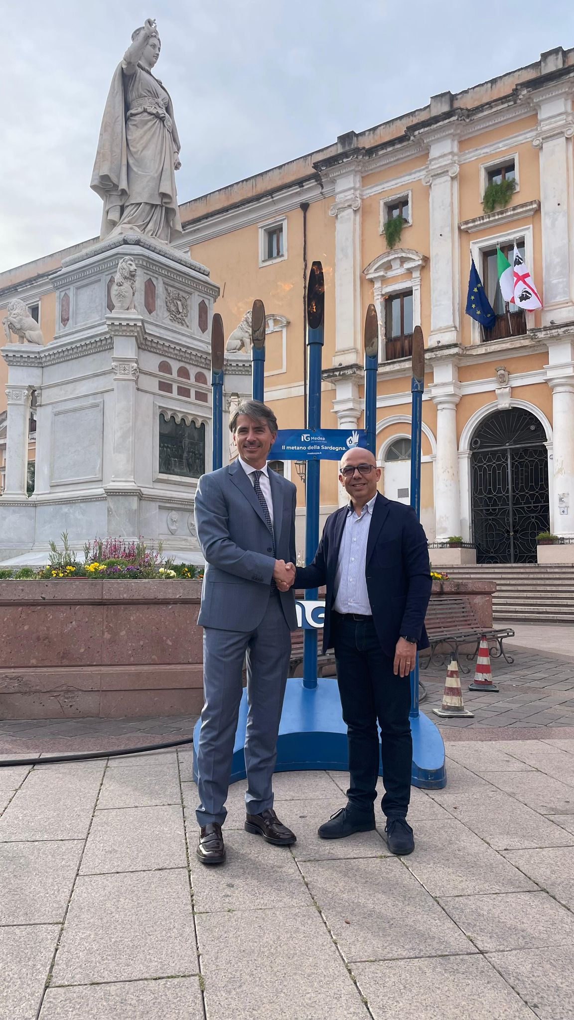 Il Sindaco Sanna con Ruggero Bimbatti, amministratore delegato di Medea